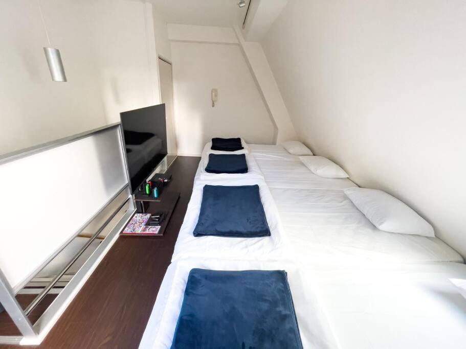 Tasoneurbanstayosaka 心斎橋東アクエルド503 *